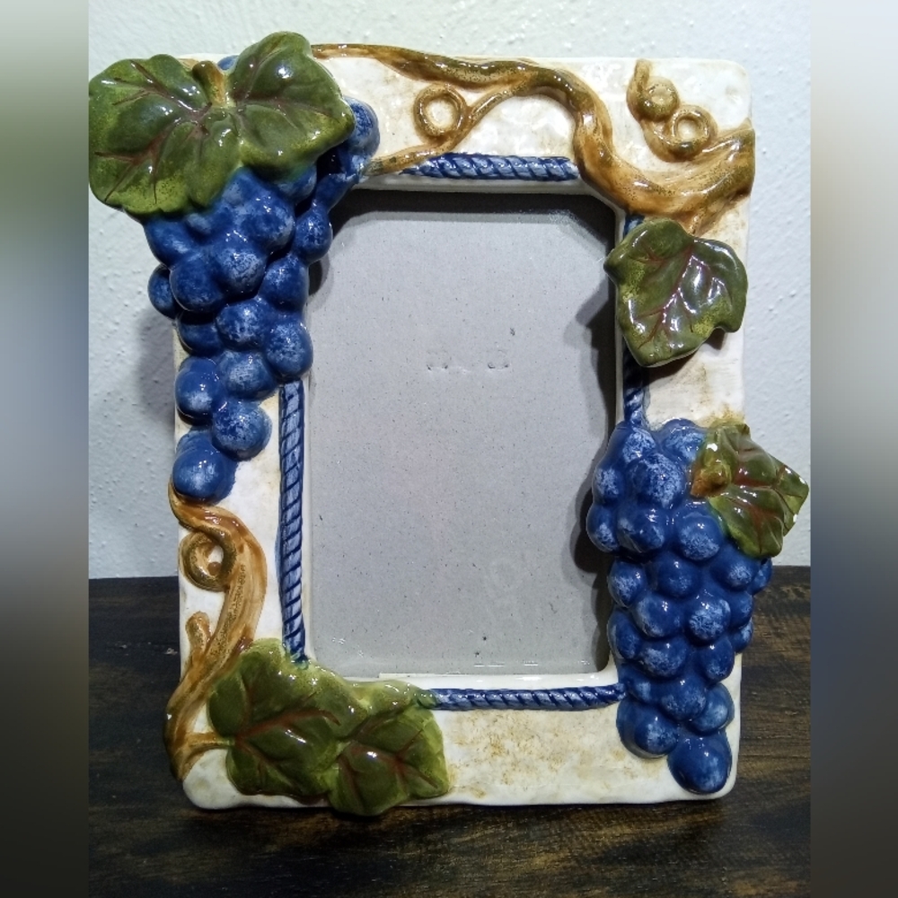 Artisan Grape Leaves Picture Frame Vine 3D Ceramic HandPainted Art Deco Wine 9x7
